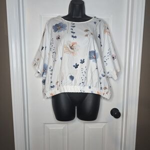SHEIN White Floral Print Blouse